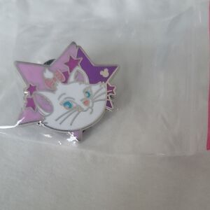 Disney Purple and Silver Star Cat Pin